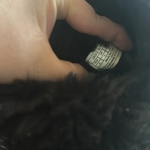 UGG kids Bailey Button II - Picture 4 of 4